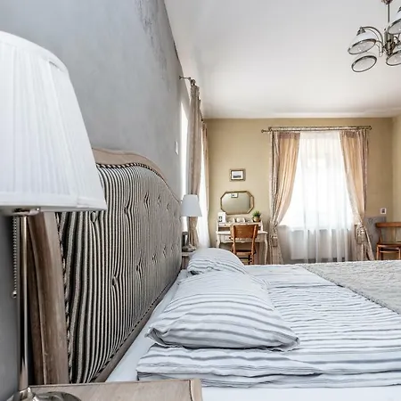 Апартаменти Angel House Vilnius, 5 *